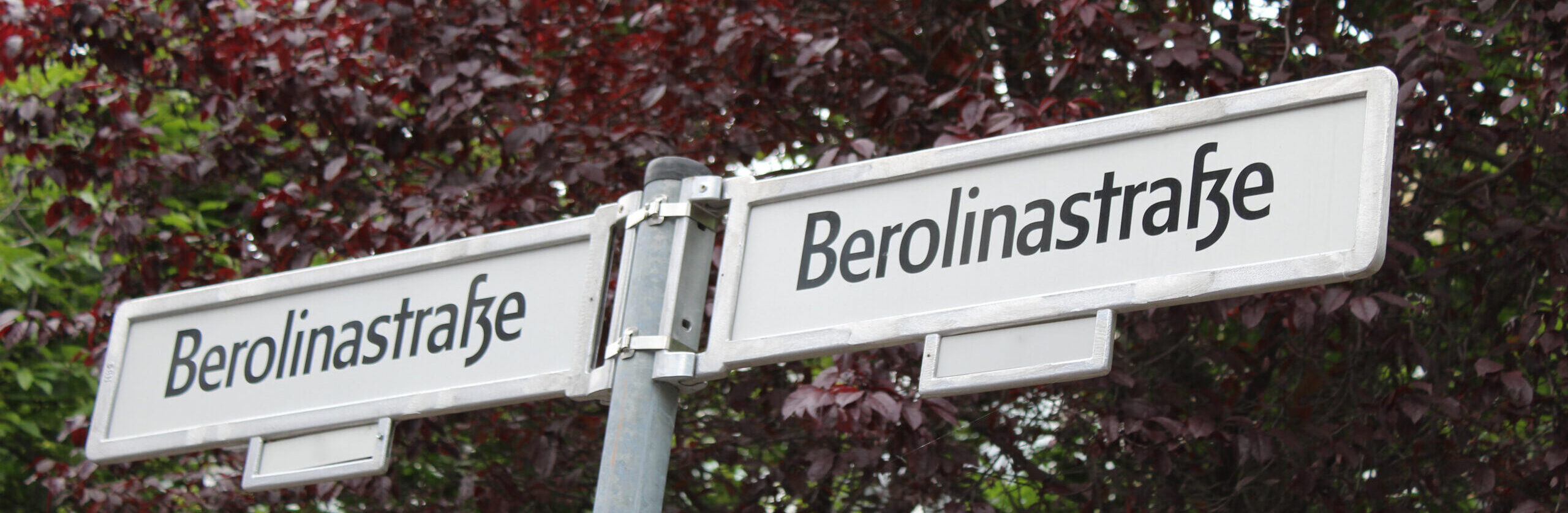 Straßenschild: Berolinastraße