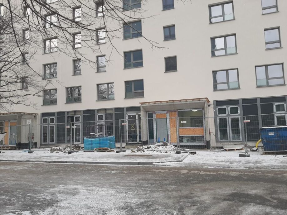 RuT Berolina-Haus - Baustelle Februar 2026 - Fassade jetzt ohne Gerüst